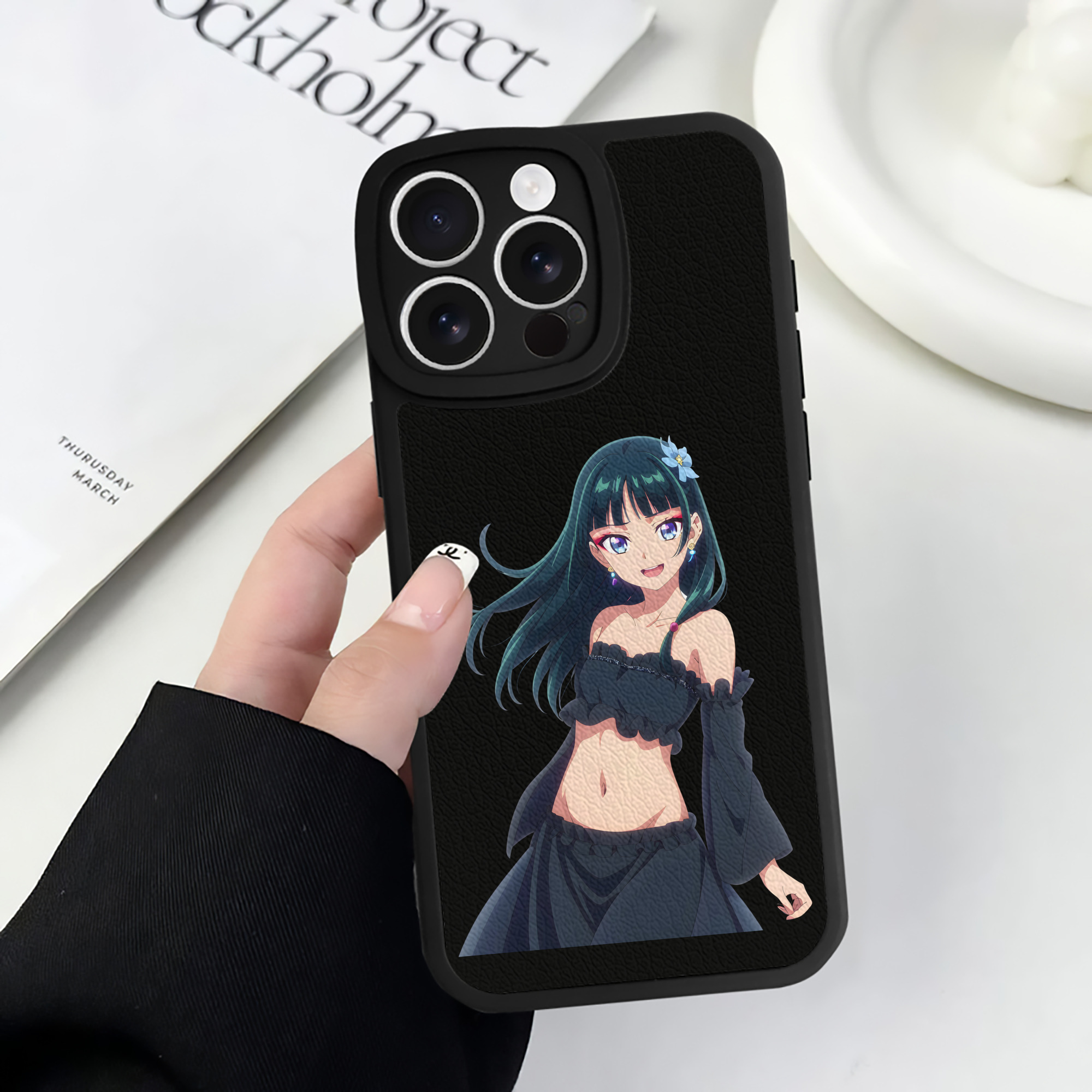 薬屋のひとりごと The Apothecary Diaries 【iPhone 16シリーズ対応】シリコンスマホケース（レザー調） 材質：シリコン